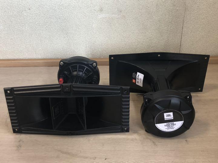 送料無料SALE セットJBLホーンドライバーD260PRO とホーン外向きカーオーディオ 2WeTq-m50811775081 日本製低価