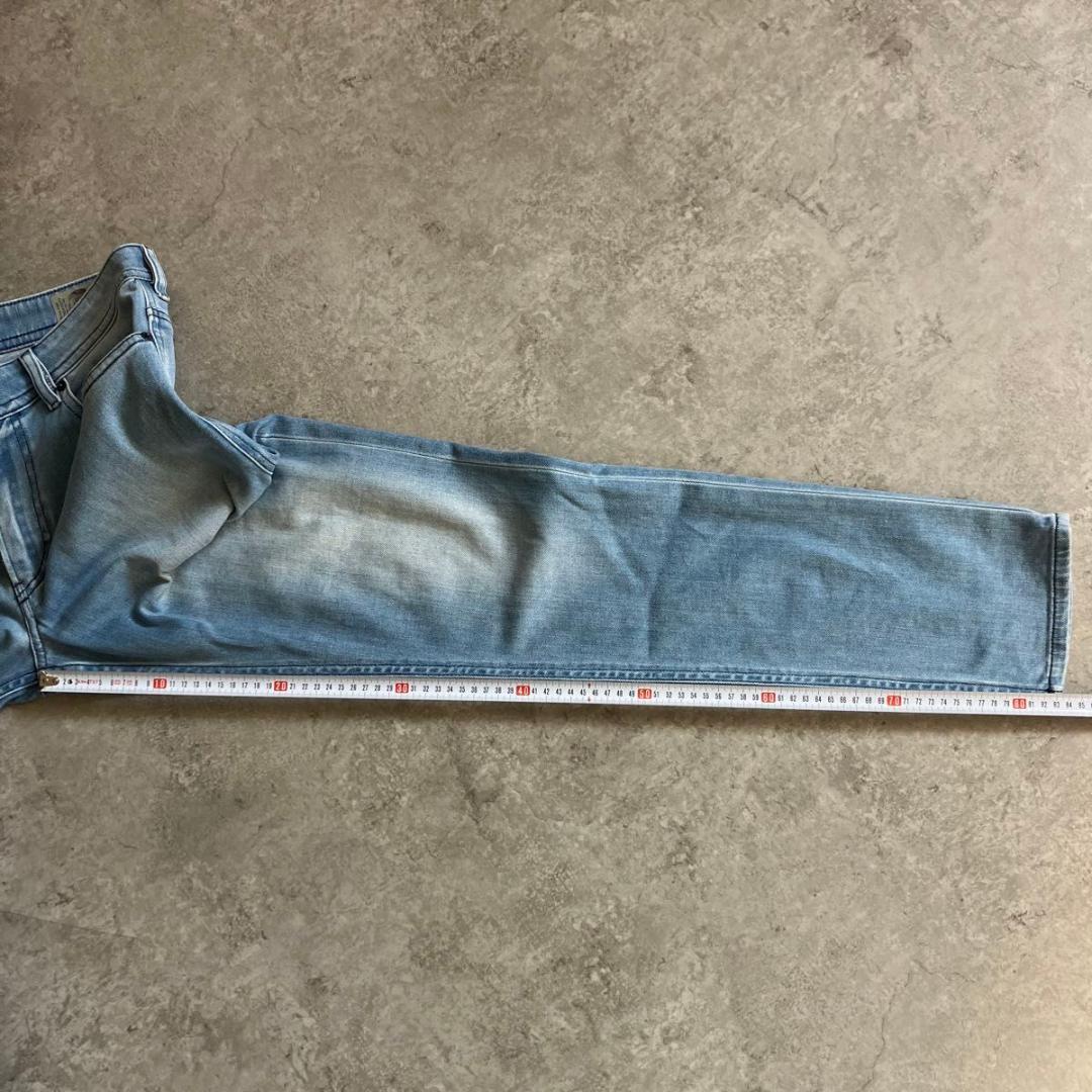 【初日割】DIESEL THOMMER 33 ディーゼル デニム ライトブルー 【初日割】DIESEL THOMMER 33 ディーゼル デニム ライトブルー