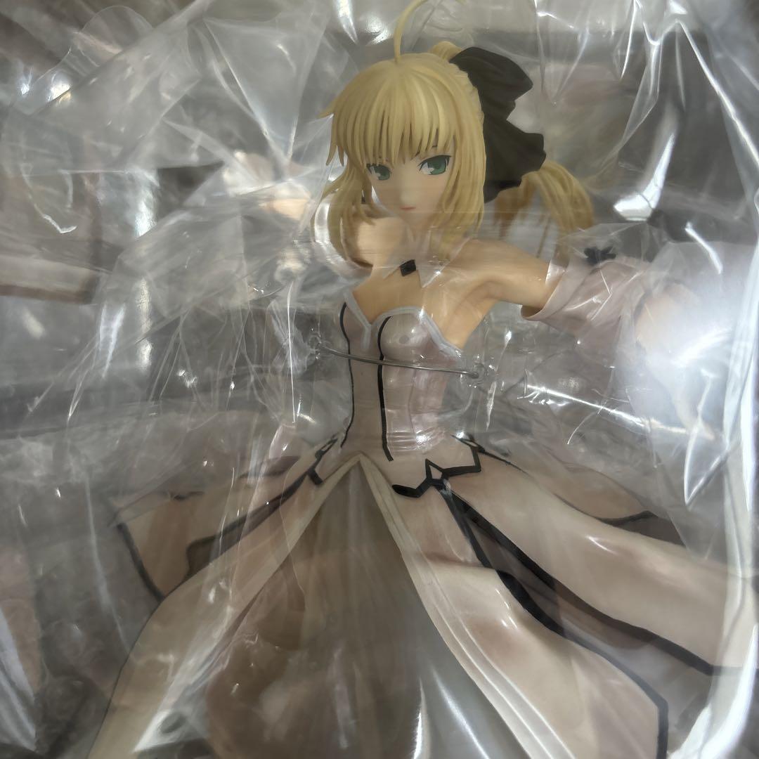 未開封新品 Fate セイバー・リリィ 勝利すべき黄金の剣(カリバー
