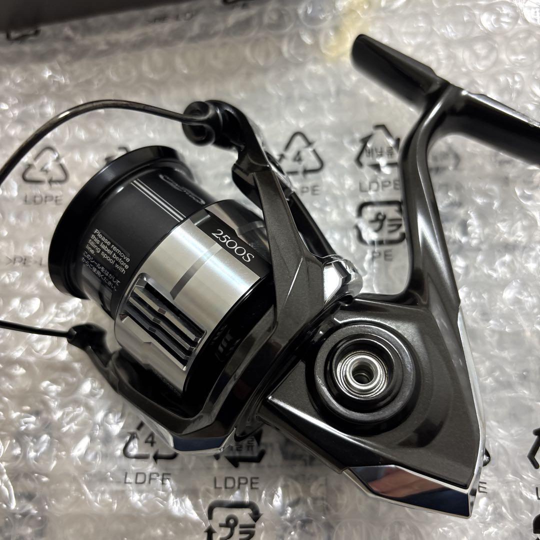 シマノ23 ヴァンキッシュ 2500S 新品