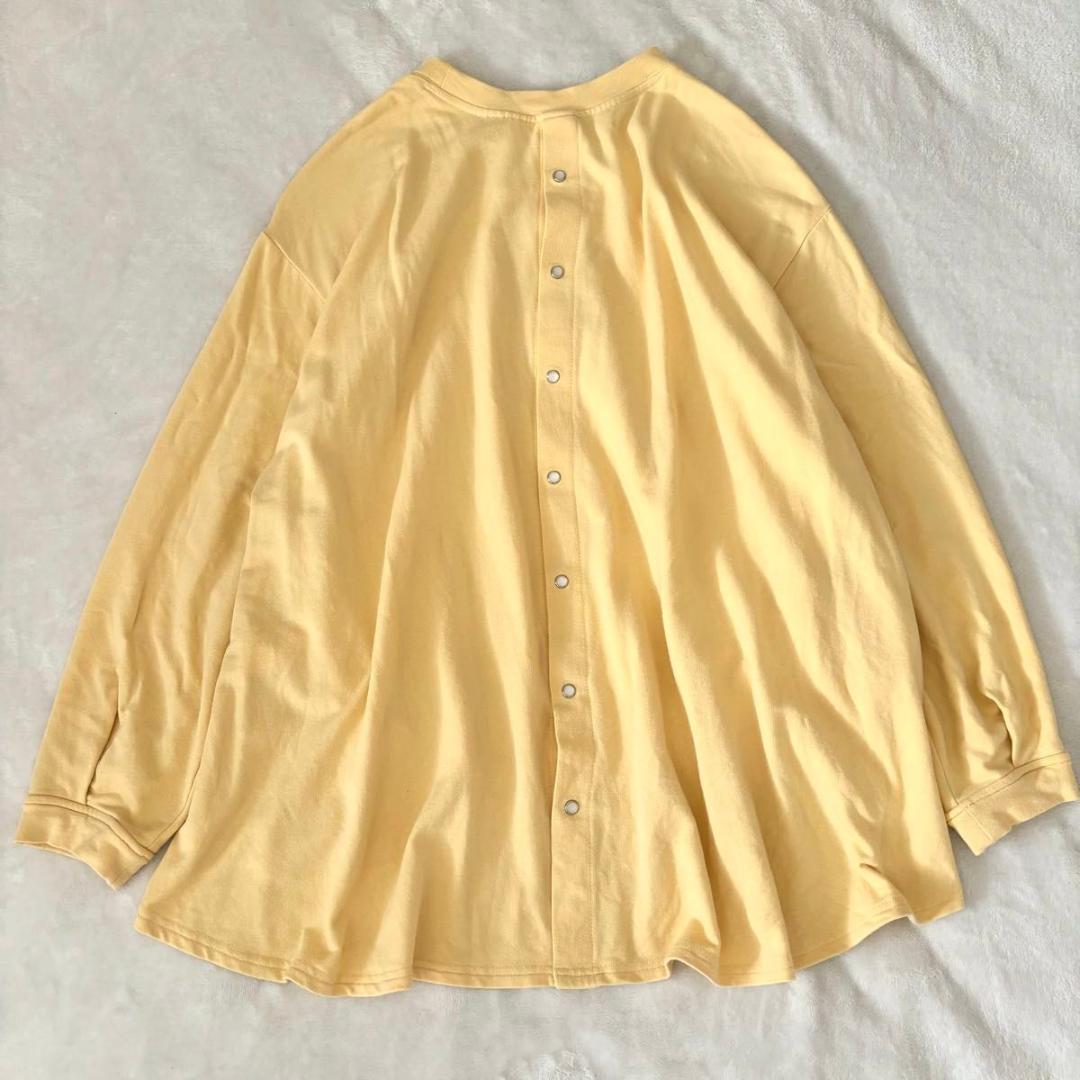 BEARDSLEY 後パールドットボタンカットソー イエロー ビアズリー 長袖 トップス BEARDSLEY 後パールドットボタンカットソー イエロー ビアズリー 長袖 トップス