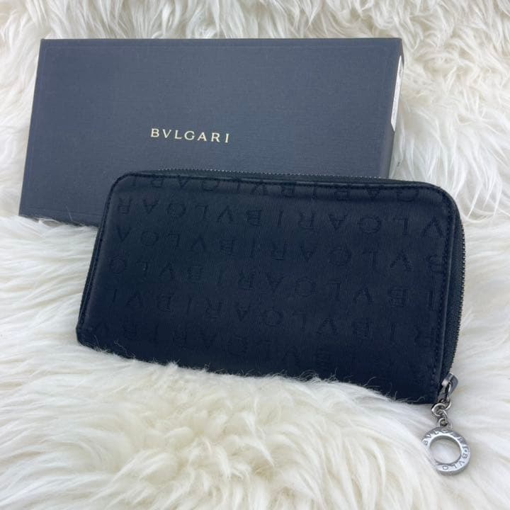 ✨極美品✨長財布 BVLGARI ブルガリ ロゴマニア ラウンドファスナー