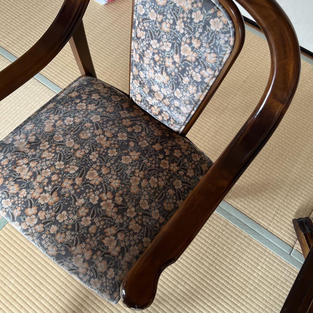 本日だけ値下げカリモク家具ダイニングチェア1脚