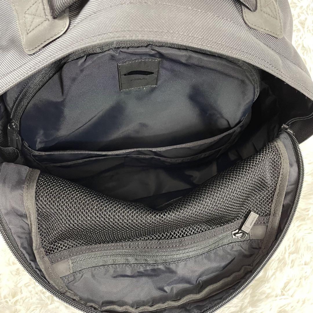 極美品　MONOLITH モノリス　リュック　BACPACK PRO M