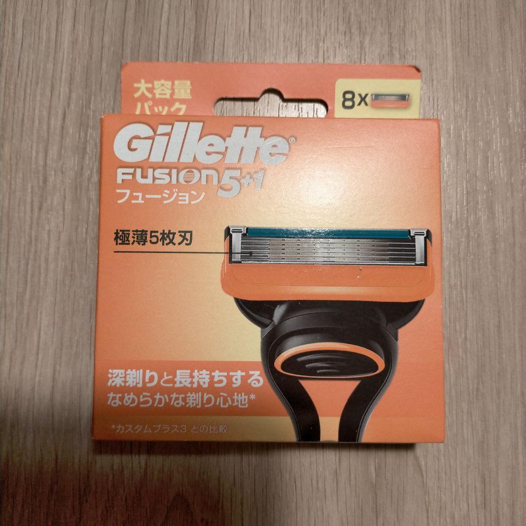 ★新品★ジレットフュージョン5+1替刃8枚セット
