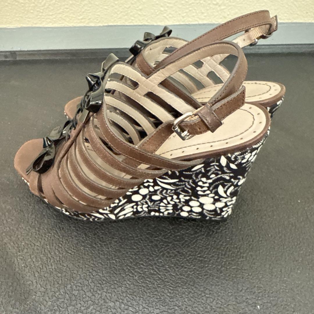 MARC BY MARC JACOBS フラワーカットモチーフサンダル　37 MARC JACOBS(マークジェイコブス) サンダル ピンク サイズ 37