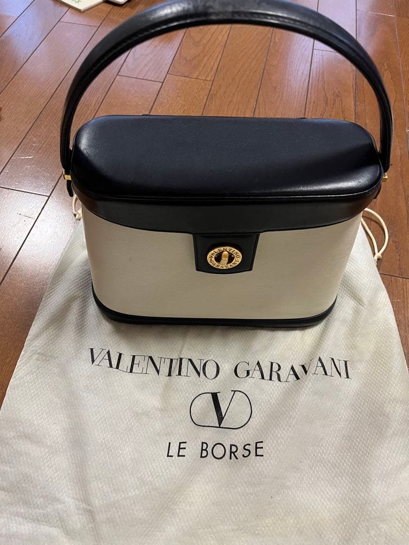 大人の上質 yuka様専用!値下げ☆ヴァレンティノガラヴァーニ カバン