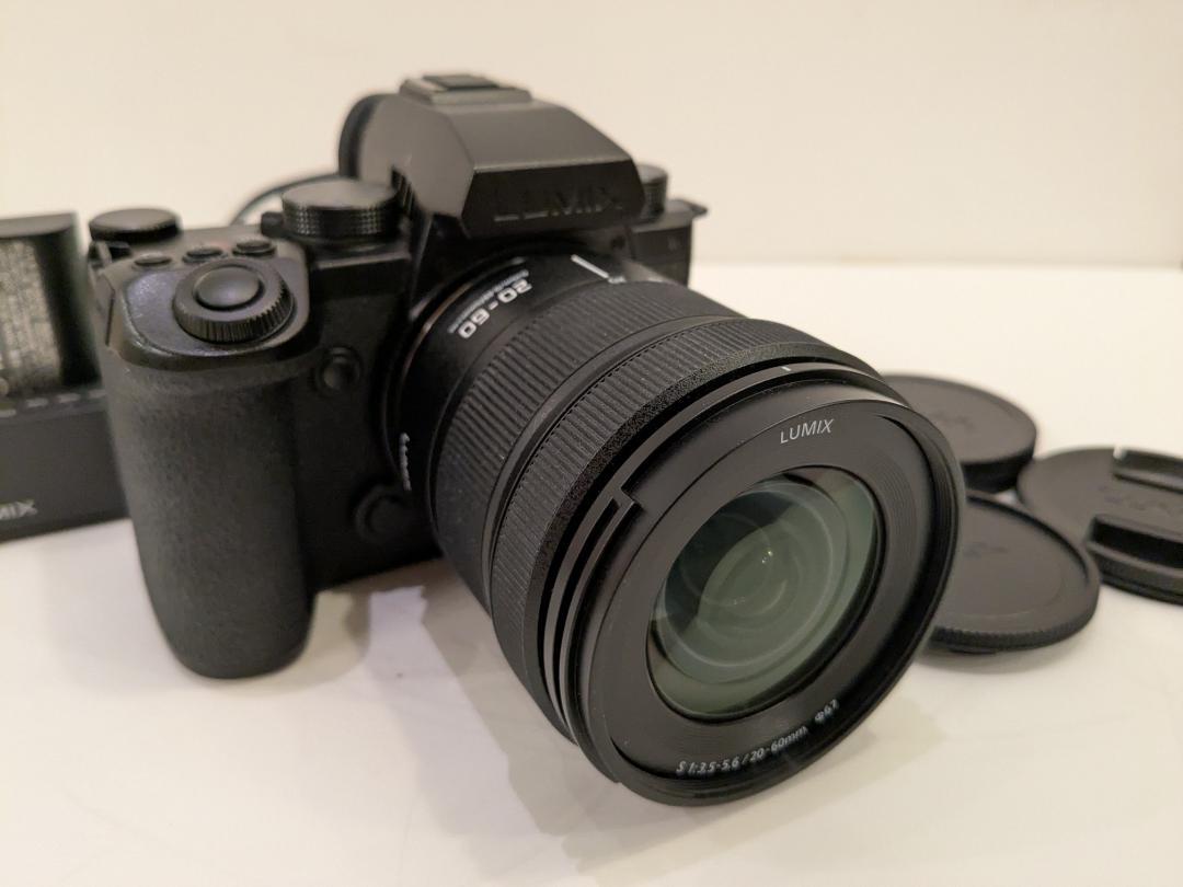 LUMIX S5IIX + 標準ズームレンズ｜シャッター数1,235回 予備機