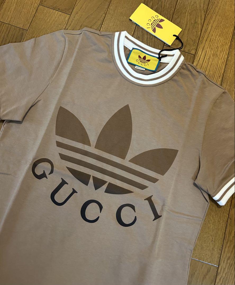 新品タグ付き GUCCI adidas グッチ　Ｔシャツ Ｍ