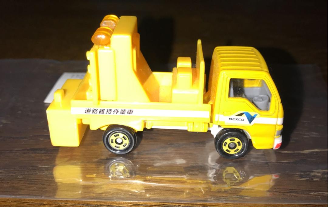 トミカ 36 NEXCO 自走式標識車 2007年 新車 【レア 廃盤品絶版品