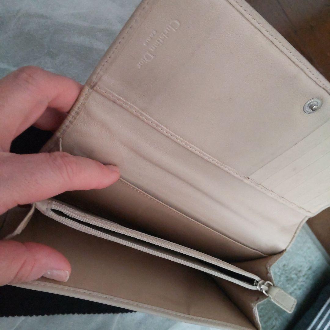 明日までこの値段。クリスチャンディオール長財布