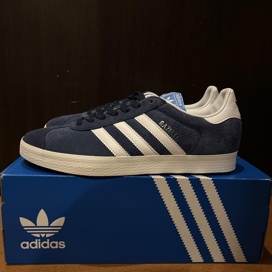 adidas Gazelle ネイビー/ホワイト スニーカー