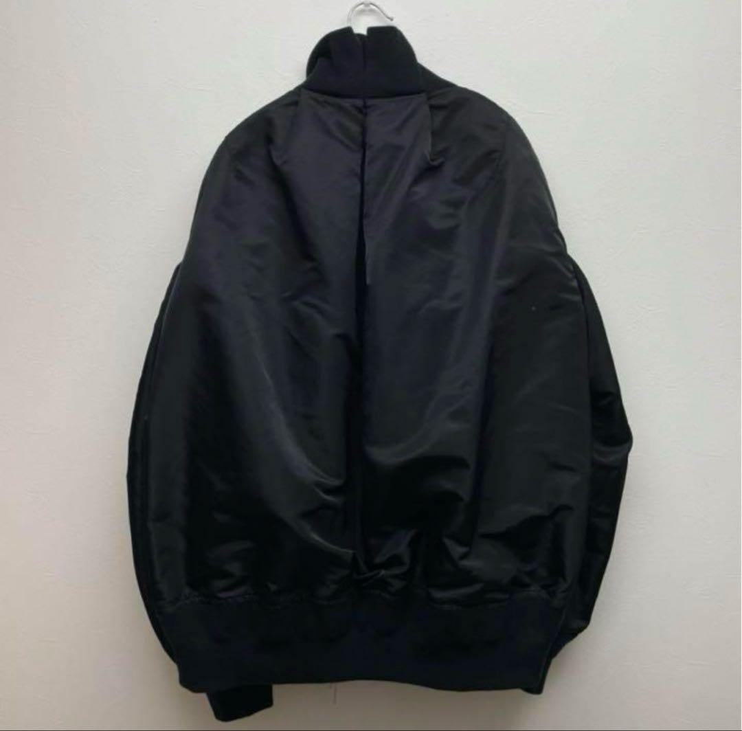 sacai