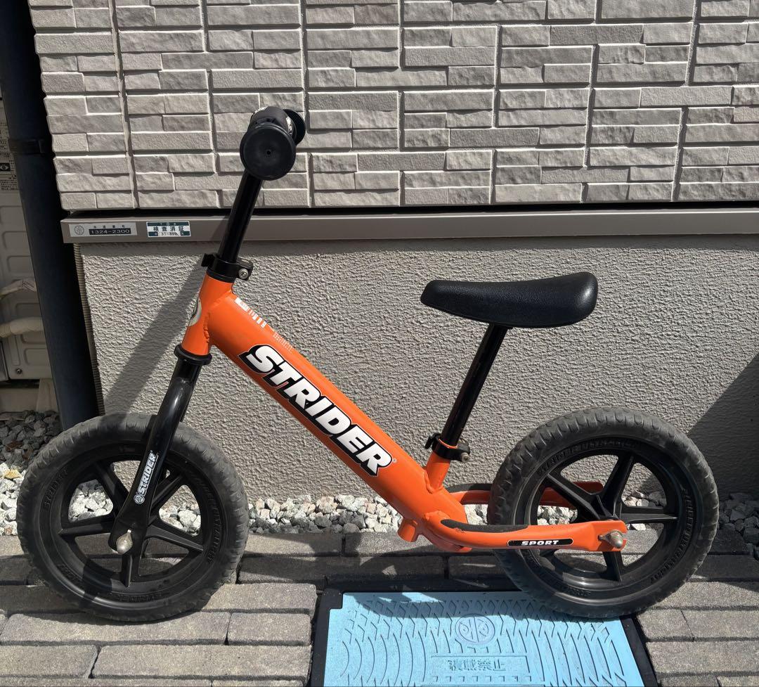 ストライダーSTRIDER スポーツモデル オレンジ 12インチ - メルカリ ストライダーSTRIDER スポーツモデル オレンジ 12インチ - メルカリ