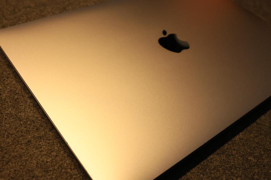 M1 MacBookAir （メモリ8GB・SSD256GB）