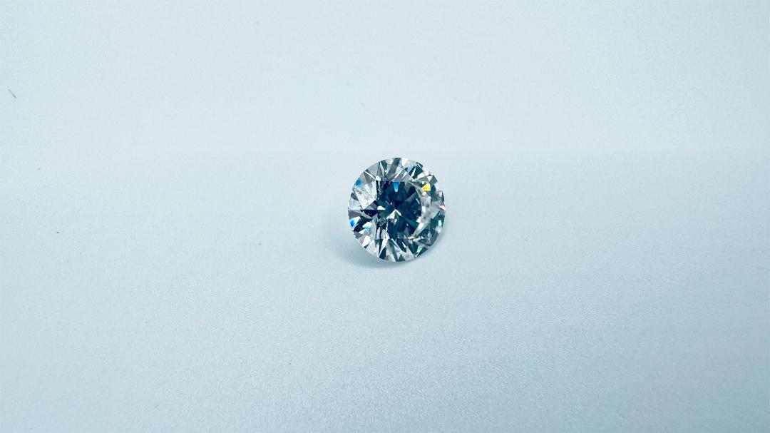 【新品】ラボグロウンダイヤモンド 0.6ct D VVS2 鑑定書付き