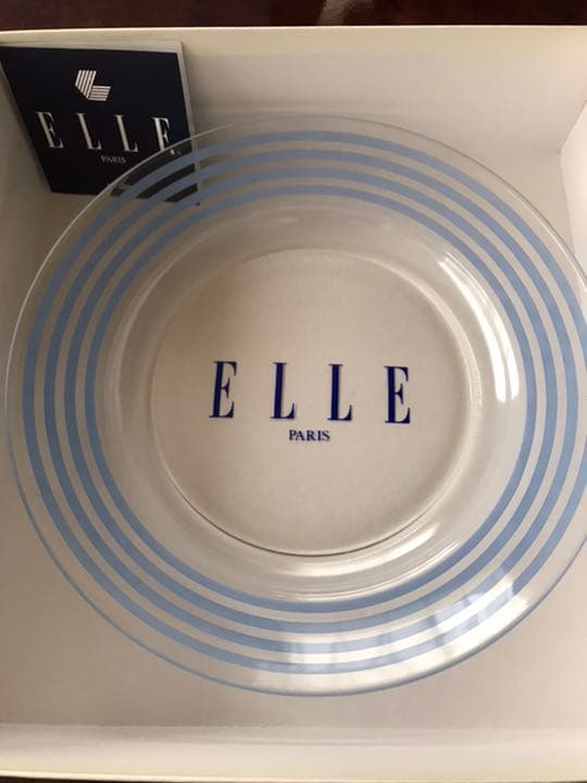 メルカリ Elle エル 耐熱皿 5枚セット 食器 1 480 中古や未使用のフリマ