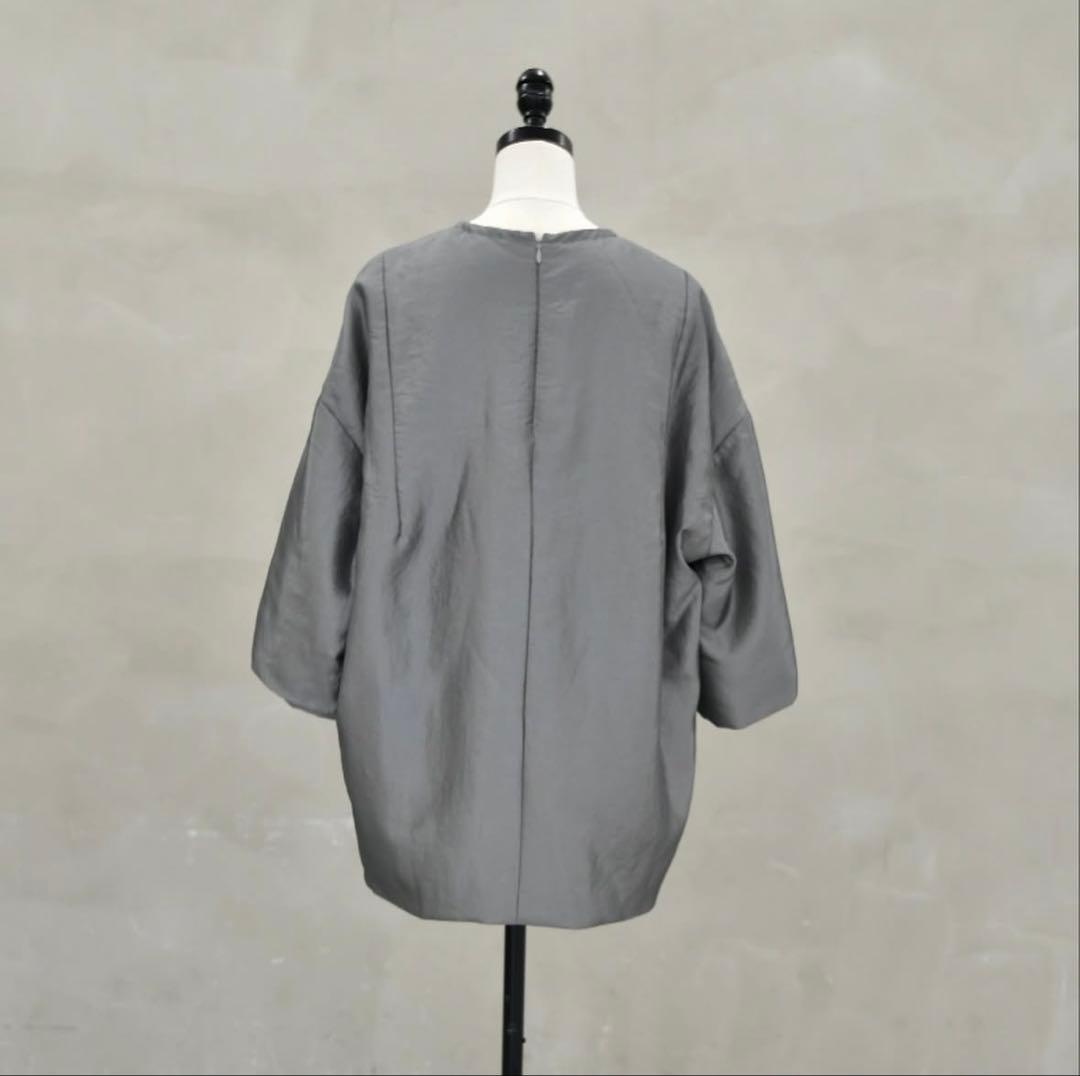 新品 Lig. puffer tops