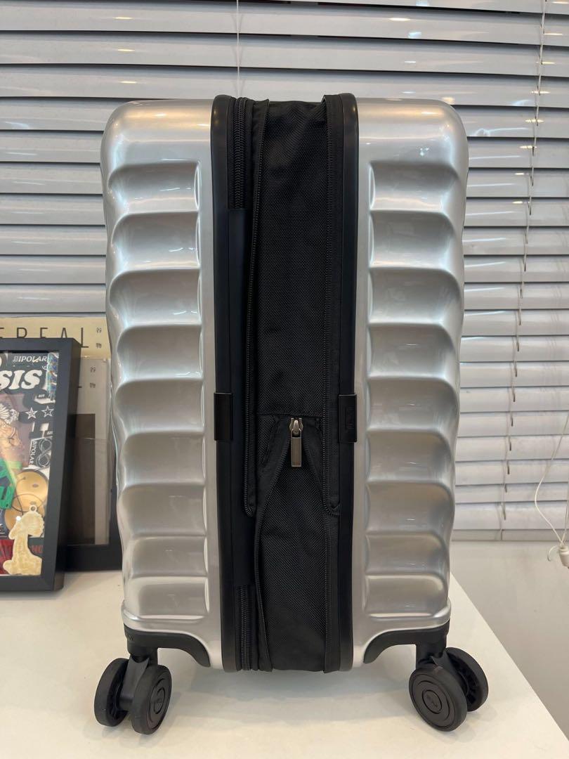 TUMI 228771 19Degree スーツケース　キャリーケース 荷物