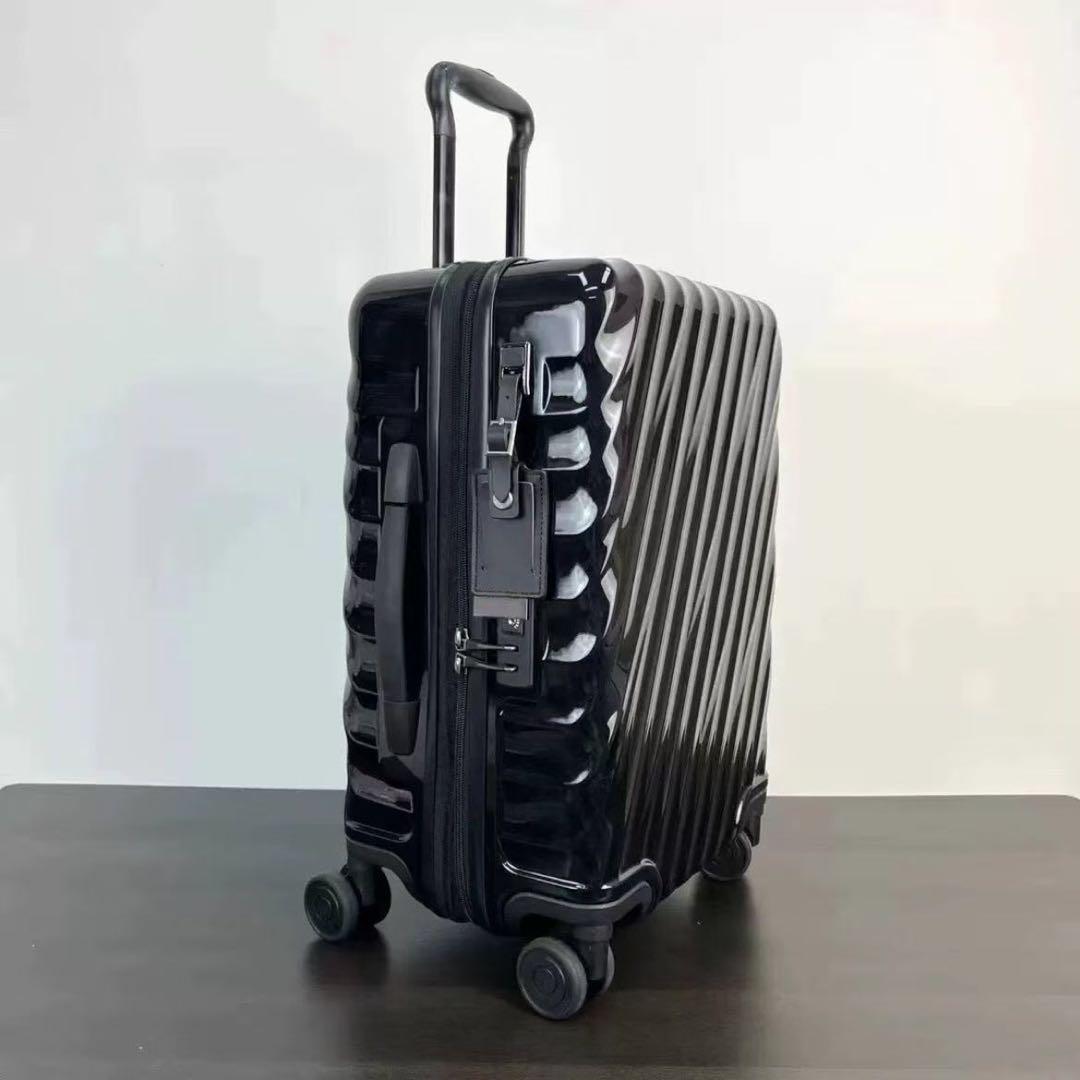 TUMI 228771 19Degree スーツケース　キャリーケース 荷物