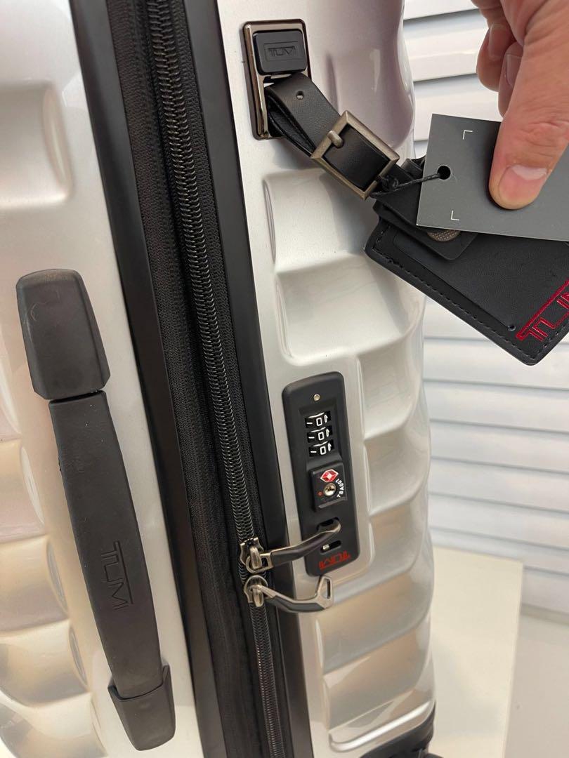TUMI 228771 19Degree スーツケース　キャリーケース 荷物