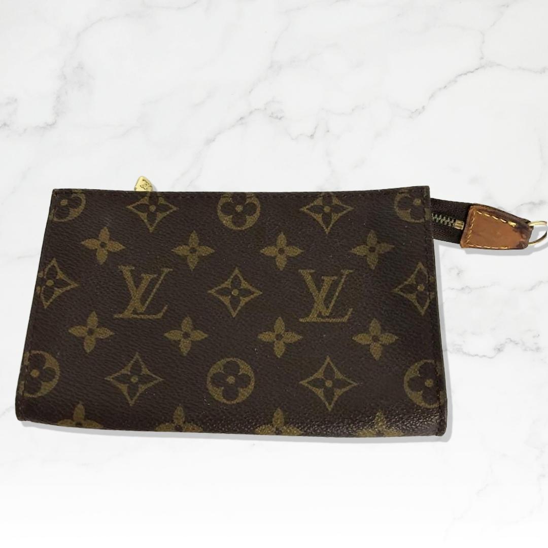 LOUIS VUITTON ルイヴィトン モノグラム バケット ポーチ