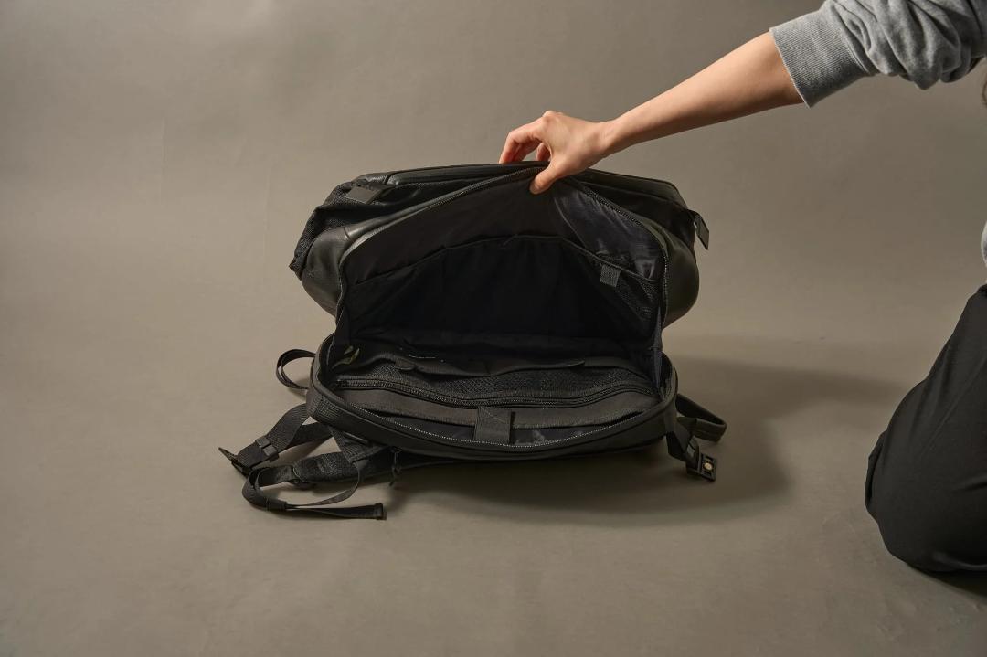 【値下中・美品・送料込】Adjust multi backpack