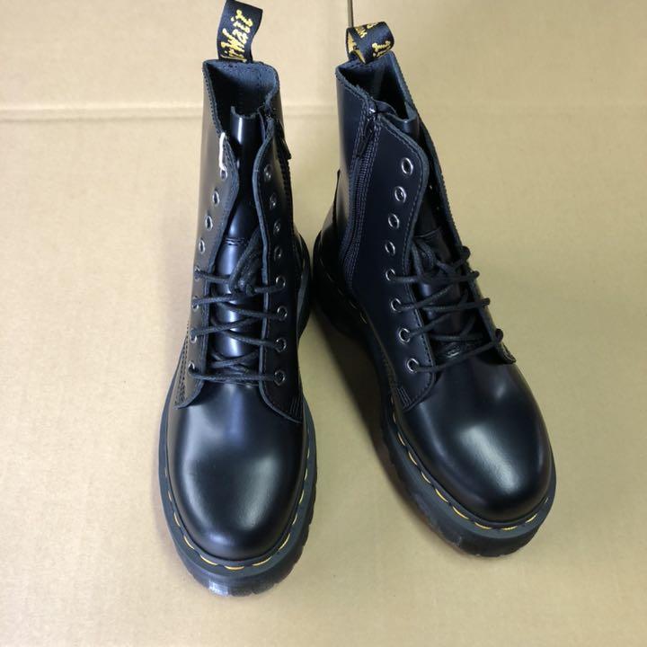 ドクターマーチン Dr.Martens 8ホール
