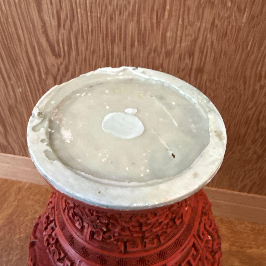 NO395 寿水　蟹　彫刻　細工壺　花瓶　壷　印あり　補修アリ 中国美術 骨董 堆朱 漆彫り花瓶 彫刻花瓶 彫漆花瓶（花の彫刻