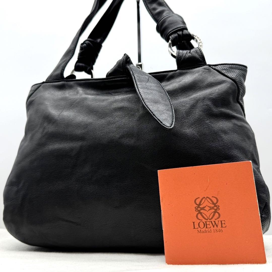 【特大】ロエベ LOEWE ボストンバッグ アナグラム ロゴ型押し レザー 黒 極 美品 希少品 LOEWE ロエベ アナグラム ロゴ エンボス レザー