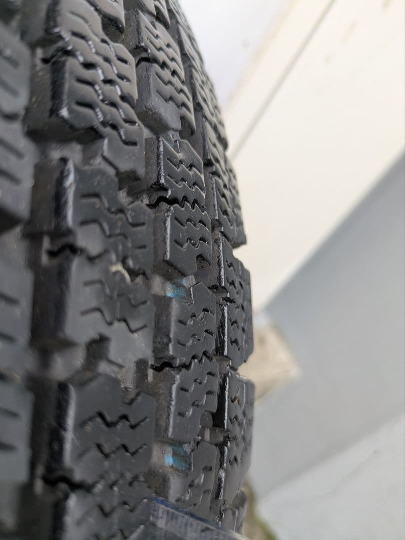 タウンエースバン、スタッドレスタイヤ