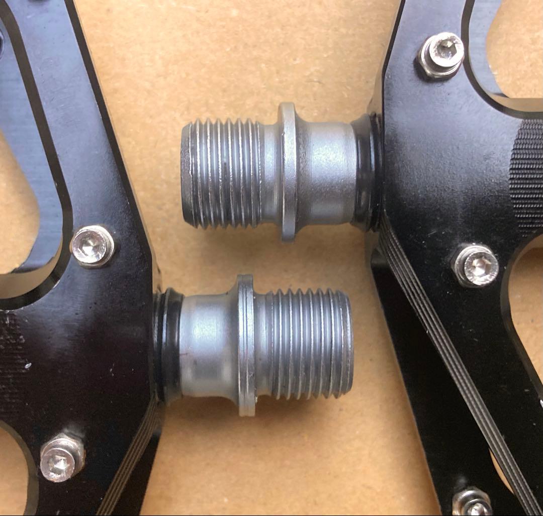 美品!! DMR VAULT フラットペダル / グロス ブラック 美品!! DMR VAULT フラットペダル / グロス ブラック