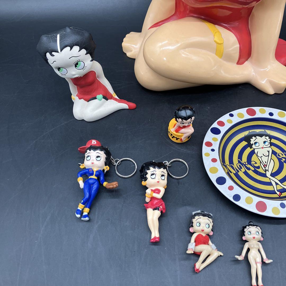 即決価格13，000円】ベティちゃん フィギュア BETTY BOOP 貯金箱
