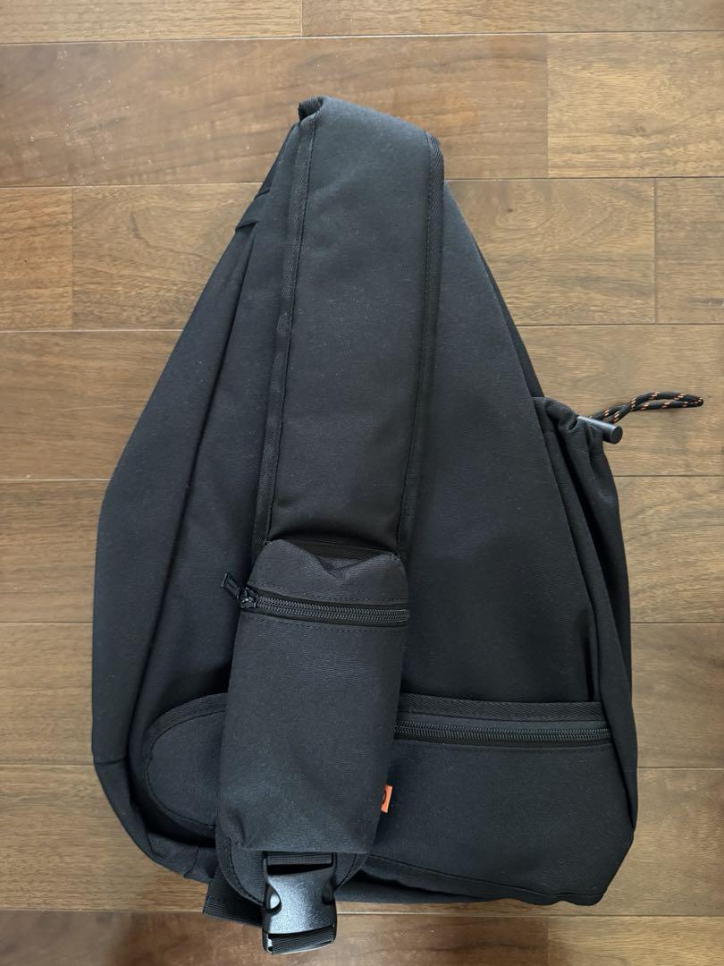 新品未使用　BODY BAG universaloverall