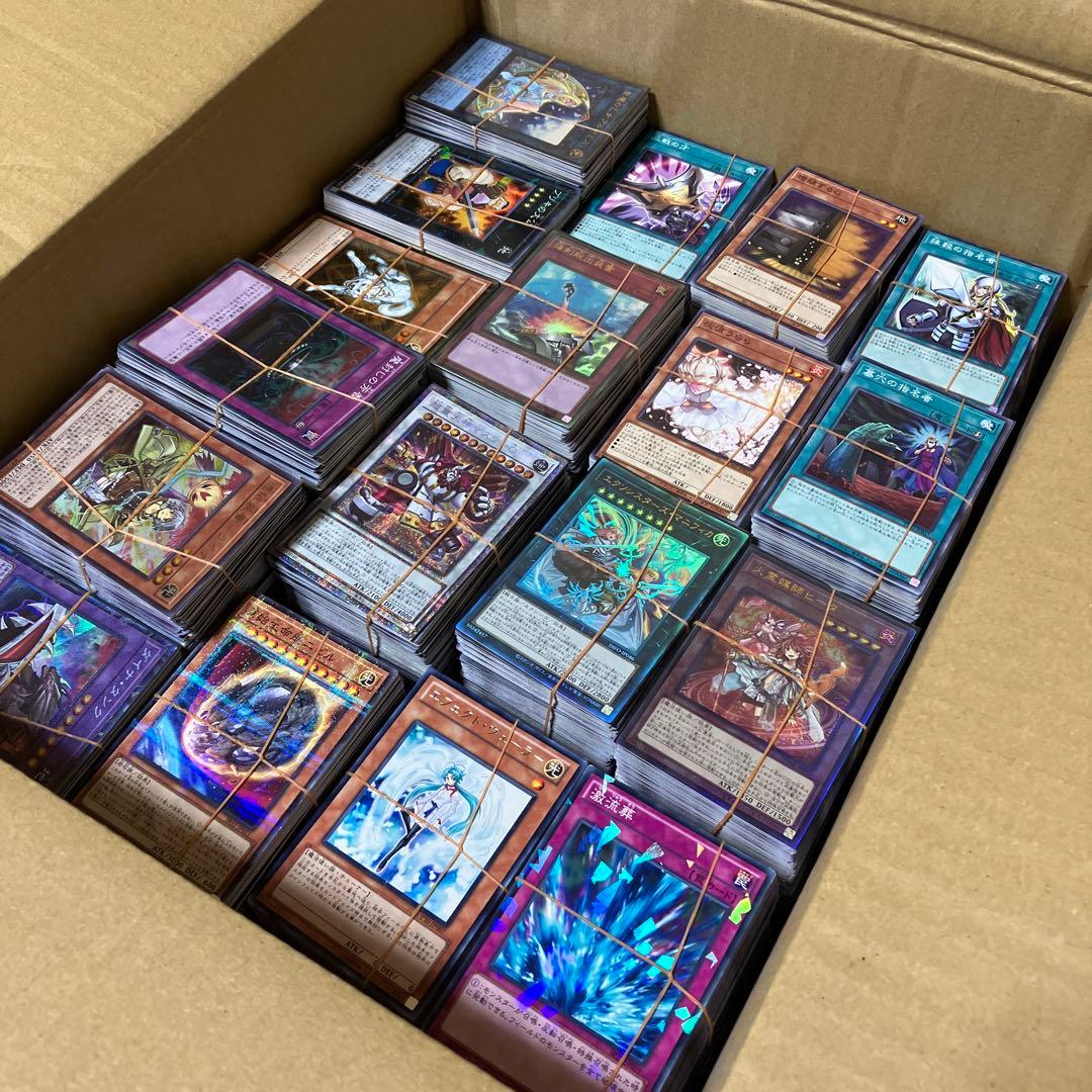 遊戯王 引退品 まとめ売り 日版 遊戯王 引退品 まとめ売り 日版