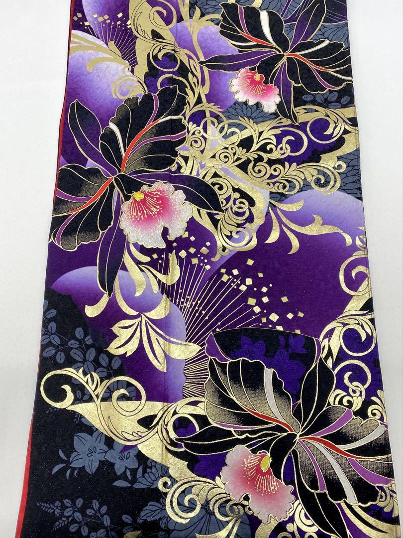 ブランド振袖 豪華 銀通し 刺繍 金彩 身丈162cm パールトーン加工済