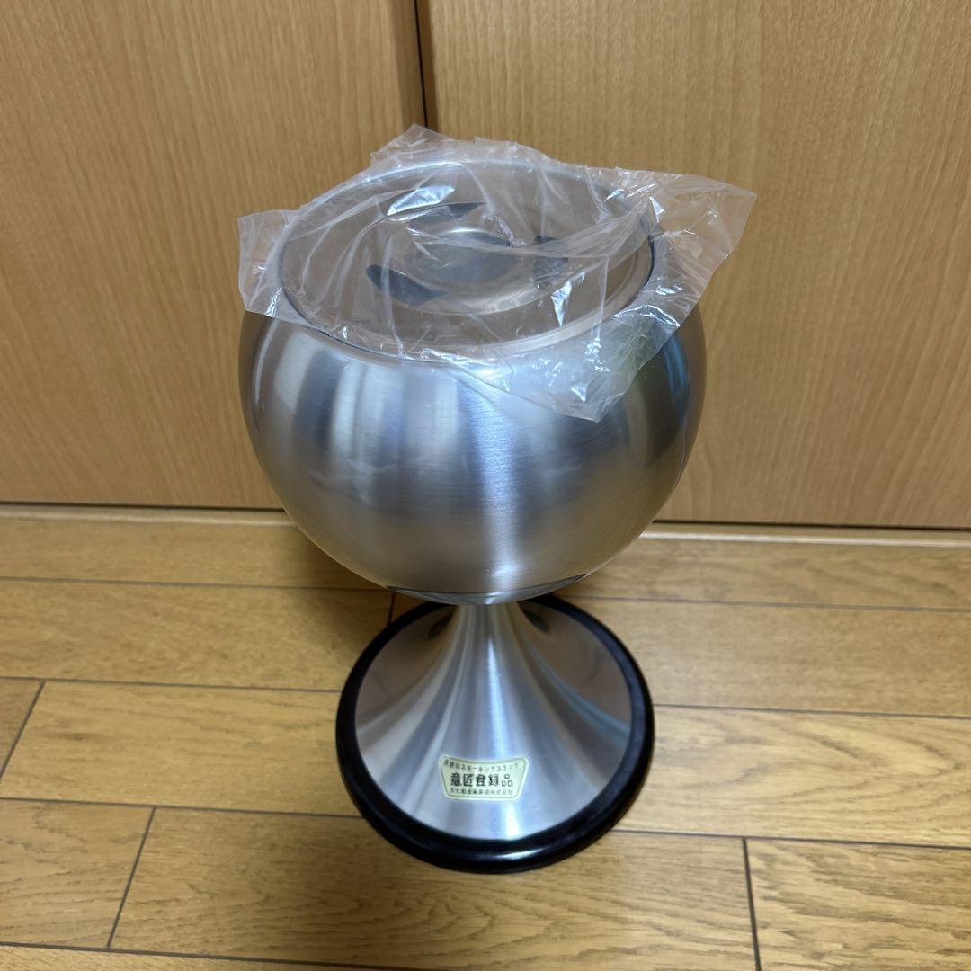 freee！天使印スモーキングスタンド　意匠登録品　花台、鉢植えにも。