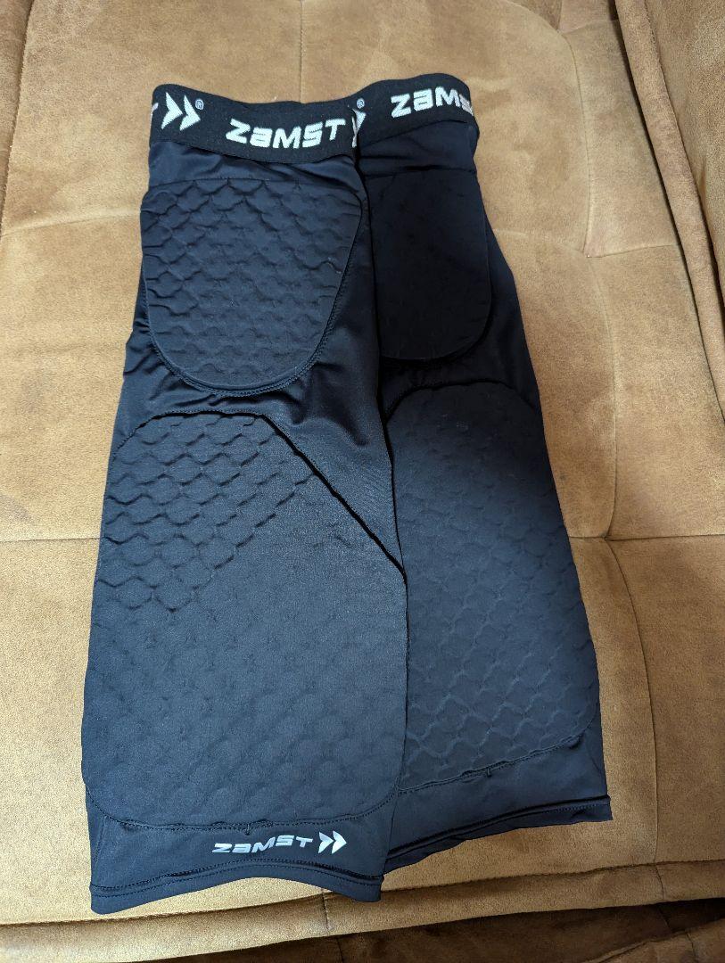 ZAMST BRAVE-PAD SHORTS LL