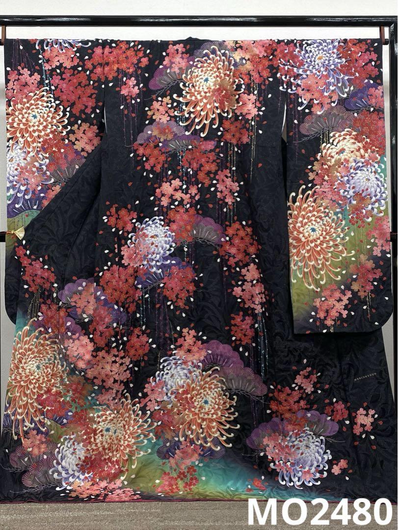 ブランド振袖 MERCURYDUO 豪華 銀通し 刺繍 金彩 身丈171cm ブランド振袖 MERCURYDUO 豪華 銀通し 刺繍 金彩 身丈171cm