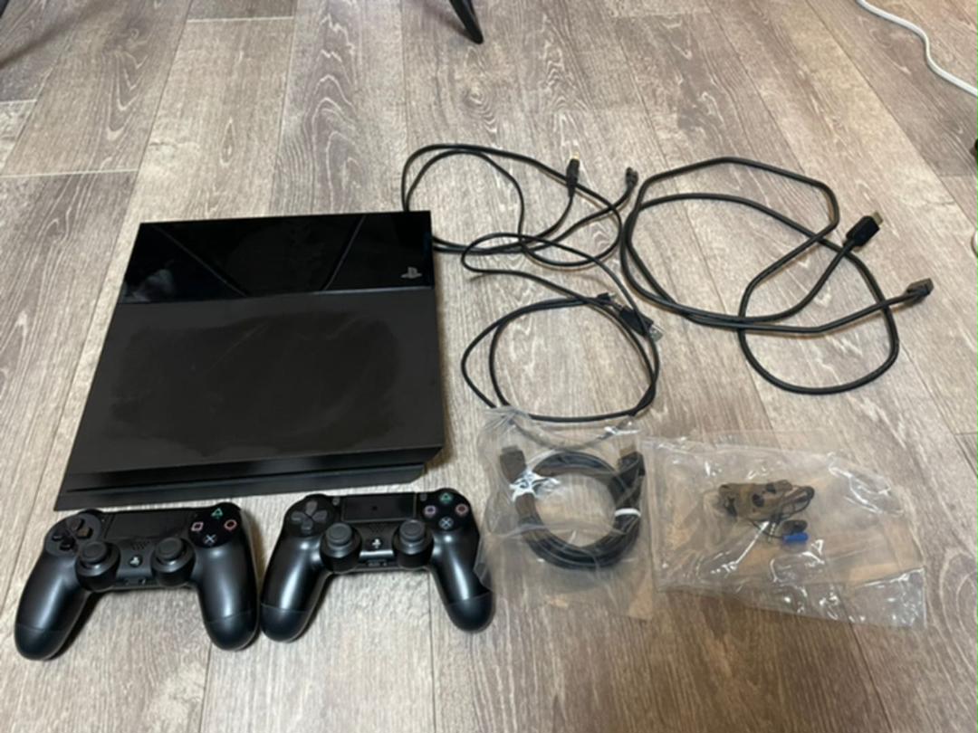 国産品 福富 栄寿様専用PlayStation4 CUH-1100AB01 その他 国産品 福富 栄寿様専用PlayStation4 CUH-1100AB01 その他
