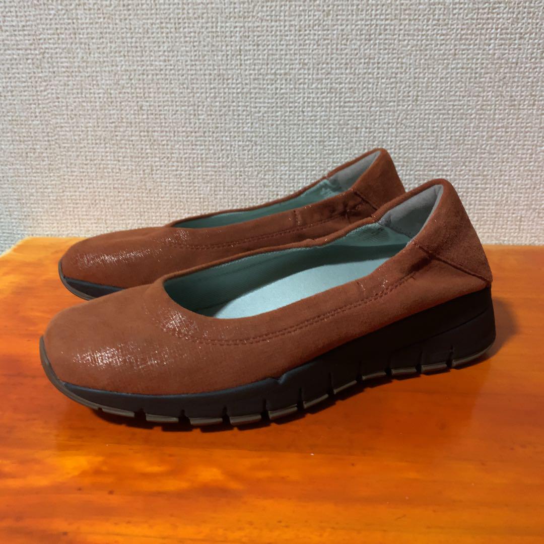 ❀美品 フィットフィット オレンジ 23cm パンプス スニーカー