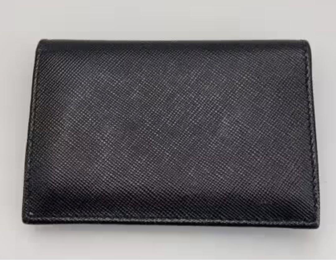 PRADA 二つ折り財布 ブラック レザー