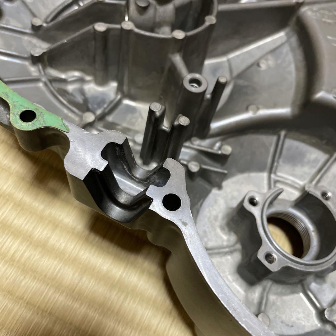 cb400sf nc42前期　クラッチカバー　エンジンカバー