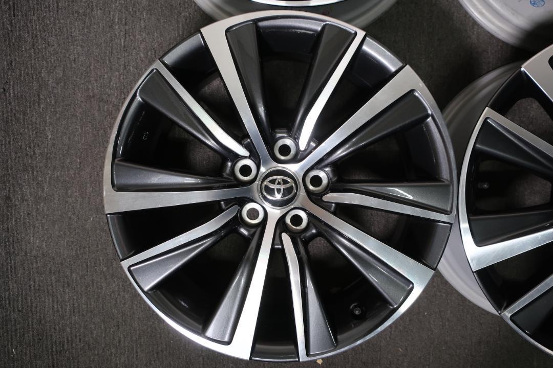 送料無料 新車外し 中古品 美品 TOYOTA トヨタ ハリアー 純正