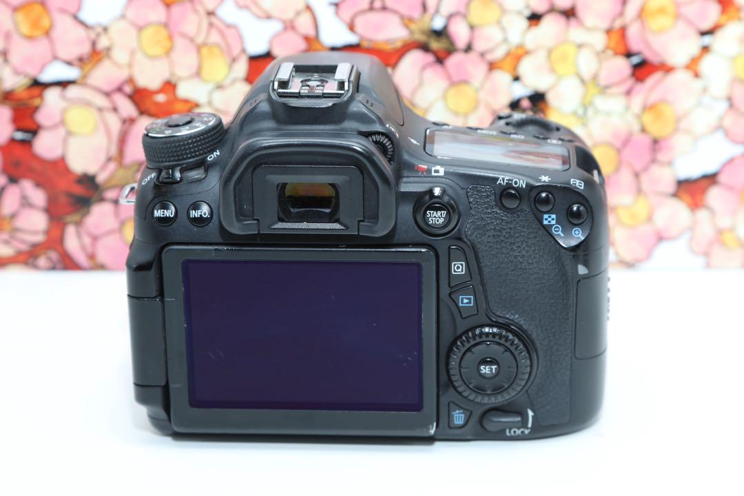 ❤️ミドル機種❤️Canon キヤノン EOS 70D レンズセット❤️