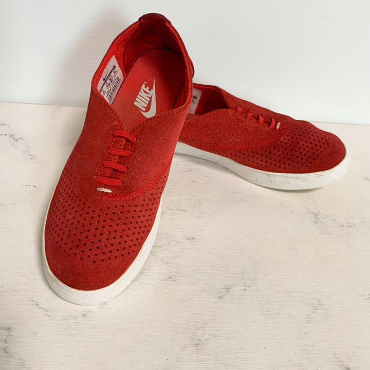 メルカリ Nike スリッポン スニーカー ナイキ 1 500 中古や未使用のフリマ メルカリ Nike スリッポン スニーカー ナイキ 1 500 中古や未使用のフリマ