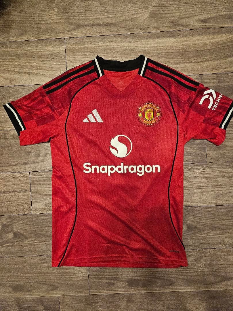 マンチェスター ユナイテッド ユニフォーム クーニャ