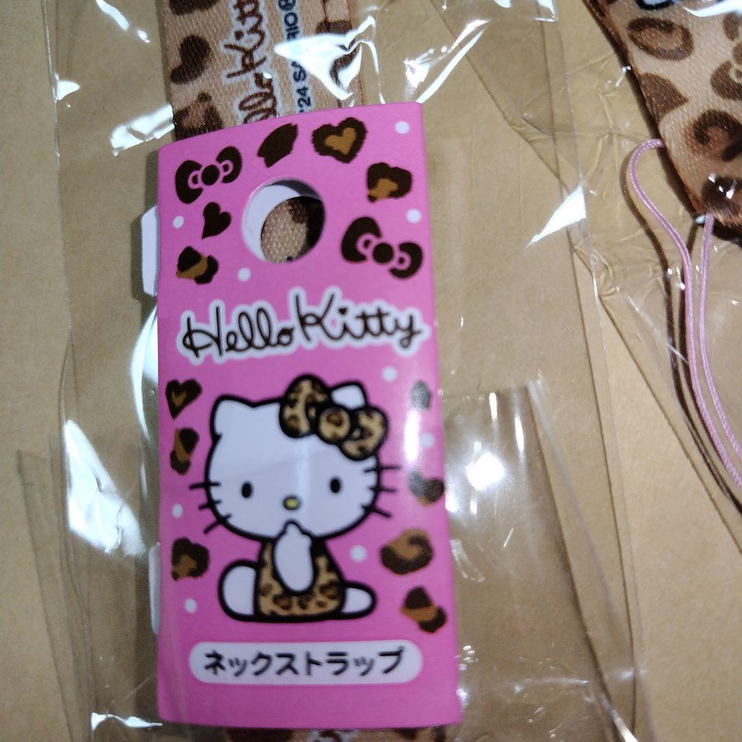 ハローキティネックストラップ ヒョウ柄 - メルカリ