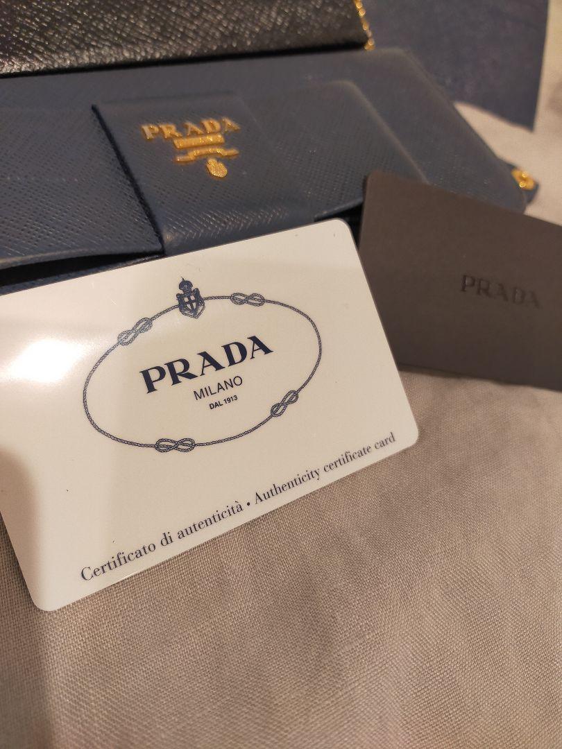 プラダ PRADA 長財布 カードケース付き プラダ PRADA 長財布 カードケース付き