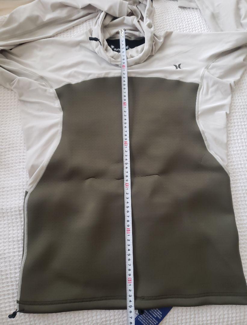 Hurley　ハーレー　ラッシュガード　パーカー　プール　海　サーフィン